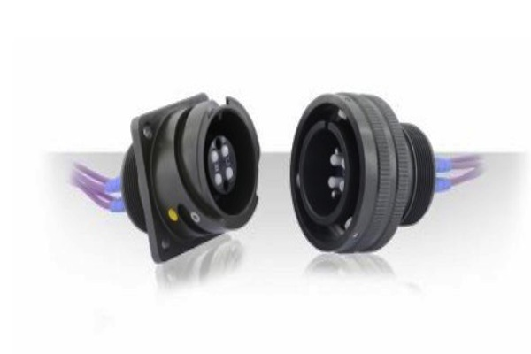 Powerelectronics 2320 042814souriau