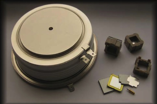 Powerelectronics 2537 070714ixys