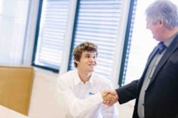 Magnus Carlsen Web 300x200 Magnus Carlsen Web 300x200