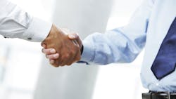 Powerelectronics 4228 Handshake2 Powerelectronics 4228 Handshake2