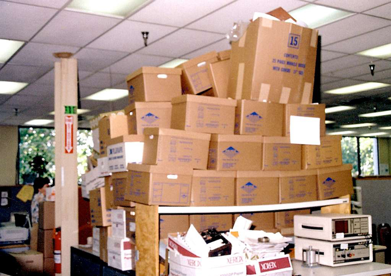 Www Electronicdesign Com Sites Electronicdesign com Files Messy Office Fig6