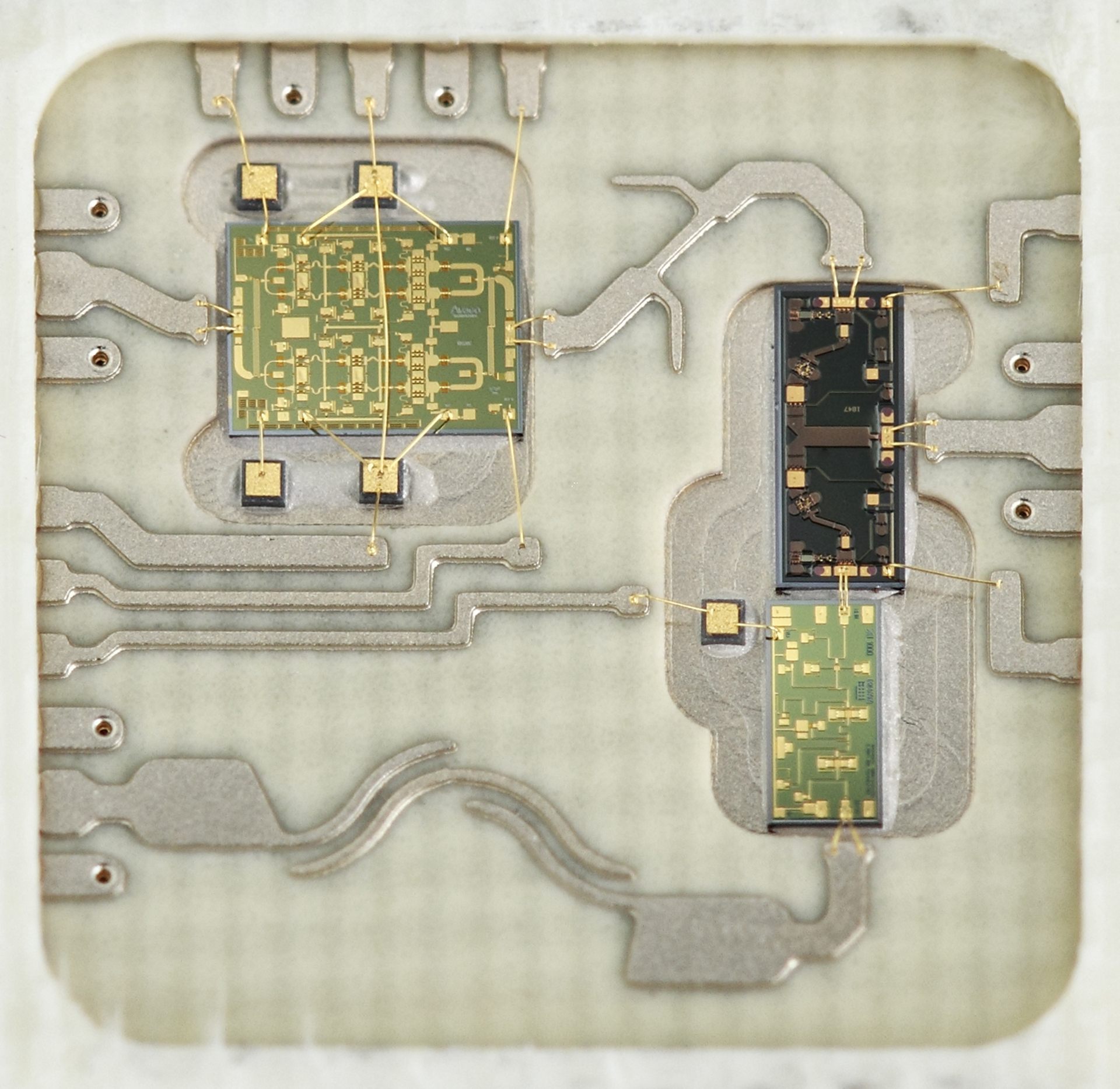 Plextek 26 G Hz 5 G Smt Fem