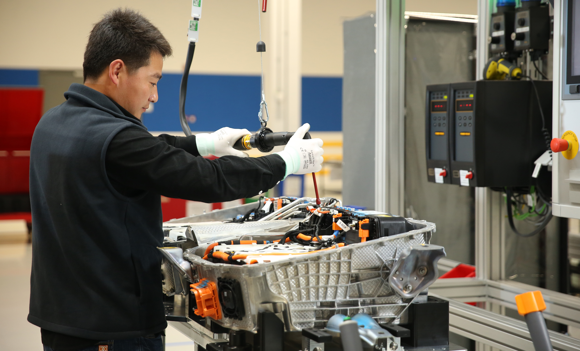 Powerelectronics 6271 P90283620 Highres 1