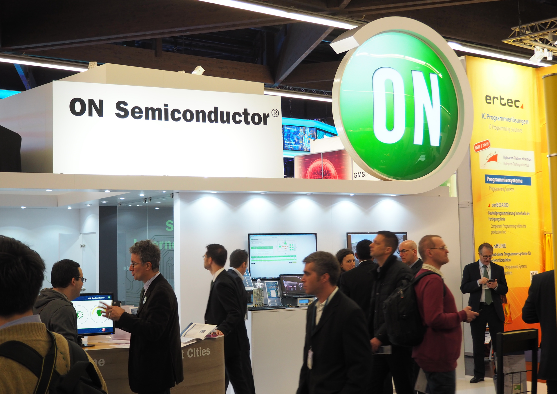 Embedded World 2016 On Semiconductor 02 5c9cfad2f1dfe