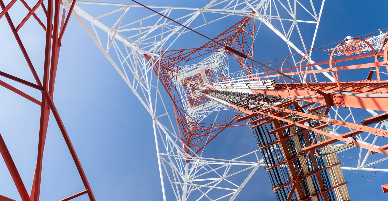 Wideband, Multichannel Front End Tackles Direct C-Band RF Sampling