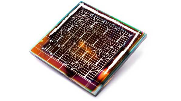 A thinfilm CZTSe solar cell can achieve 97 efficiency and eliminates any abundancy issues during manufacturing