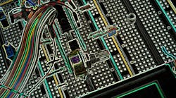 Microcontroller Efficiently Converts Sensor Voltage to Current Loop Microcontroller Efficiently Converts Sensor Voltage to Current Loop