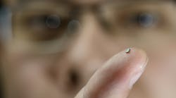 Electronicdesign 20036 Tiny Sensor Chip Energy Harvesting Stock Image
