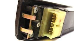 Why Automotive ECUs Need a High-Performance POL Converter Why Automotive ECUs Need a High-Performance POL Converter