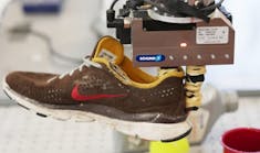 With the DON system, a robot can perform novel tasks like look at a shoe it has never seen before and successfully grab it by its tongue. (Photo: Tom Buehler/CSAIL)