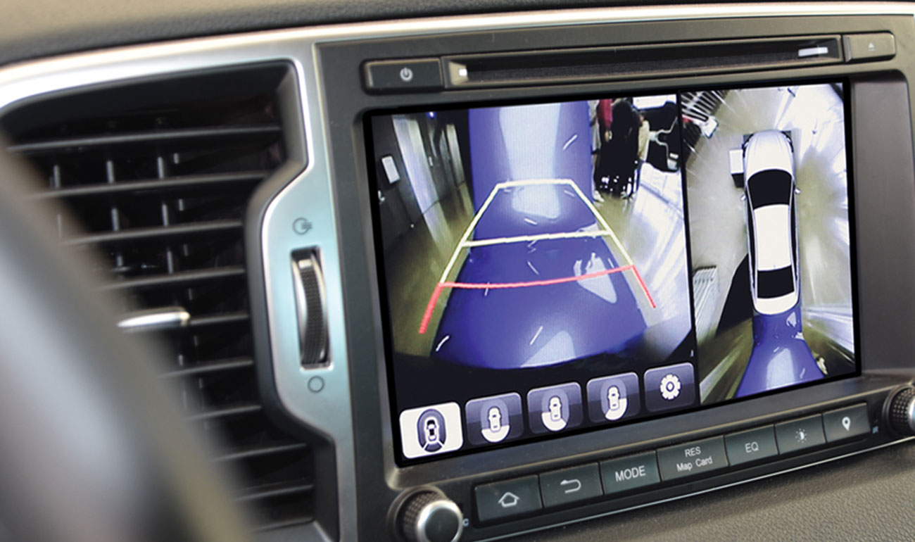 Auto Transceivers Enable High-Definition Video via Basic UTP Cabling