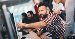 Software_engineers-665158684.jpg Software_engineers-665158684.jpg