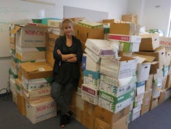 Electronicdesign Com Sites Electronicdesign com Files Figure 01 Gayle Bullock With Bob Pease Archive 1920 Electronicdesign Com Sites Electronicdesign com Files Figure 01 Gayle Bullock With Bob Pease Archive 1920