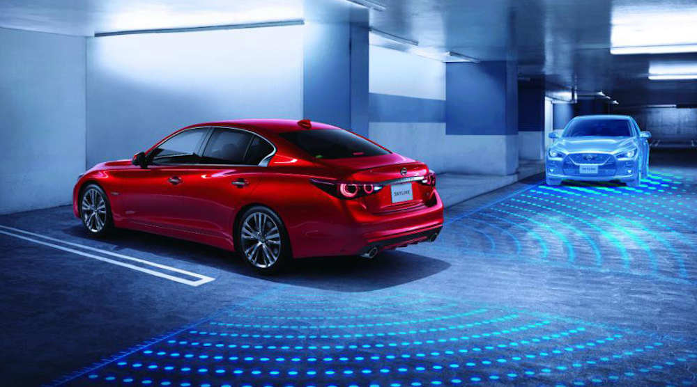 (Courtesy of Nissan) (由日产)