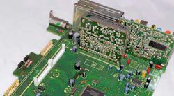 _Figure-deck_1992-Honda-radio.jpg