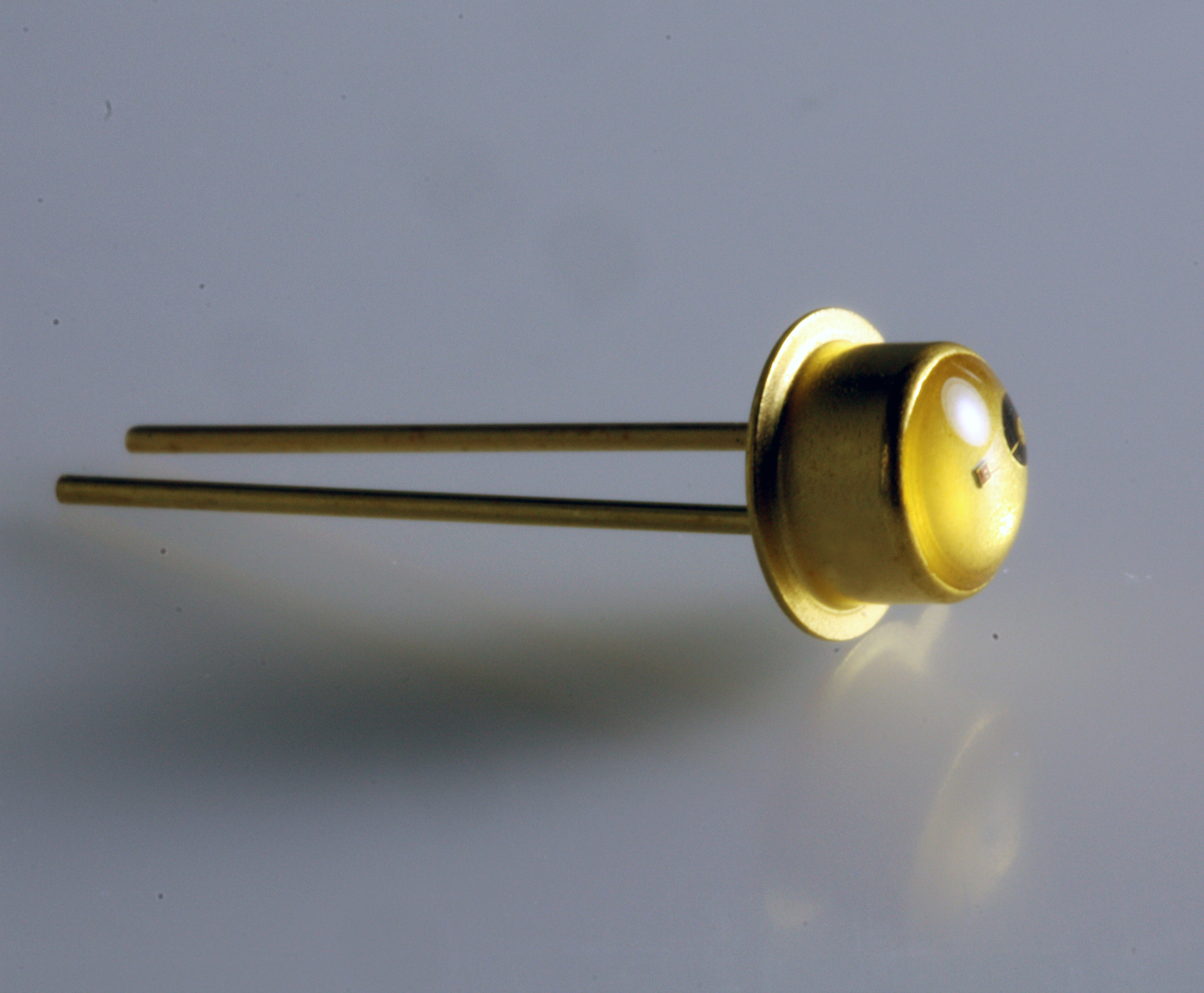 Marktech's MTE6063M-UHR visible red LED emitter