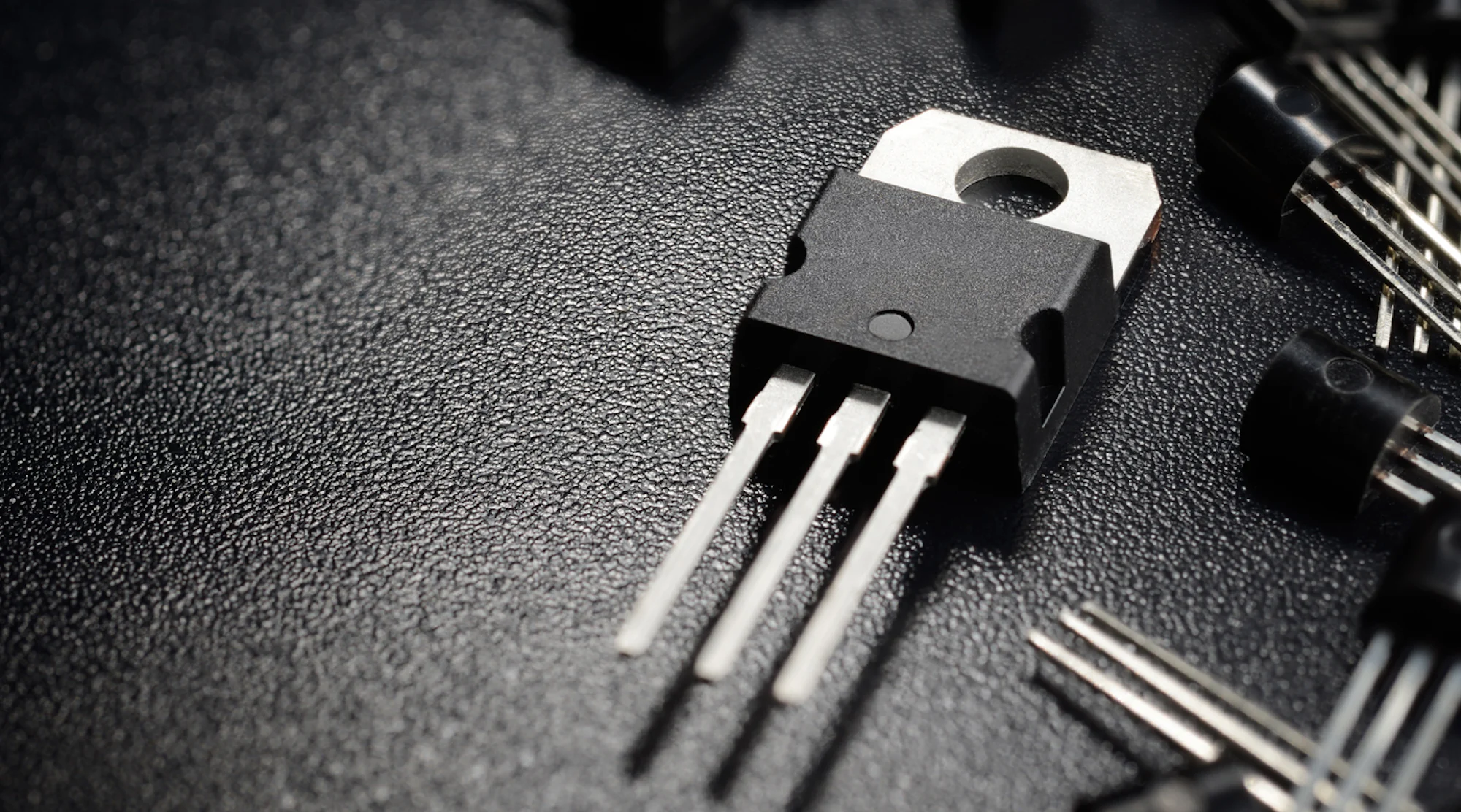Transistor Informatique Who Really Did Invent the Transistor? | Electronic Design