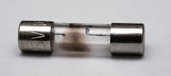 1. This fuse has blown quickly enough so that a metal film deposited on the inside of the glass tube. At high voltages, this film can carry current. 1. This fuse has blown quickly enough so that a metal film deposited on the inside of the glass tube. At high voltages, this film can carry current.