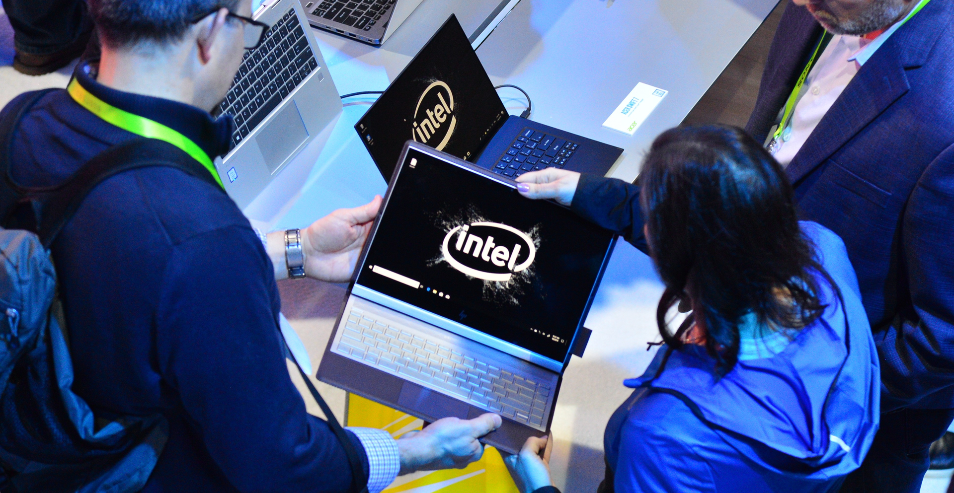 Intel-Booth-0109-12.JPG