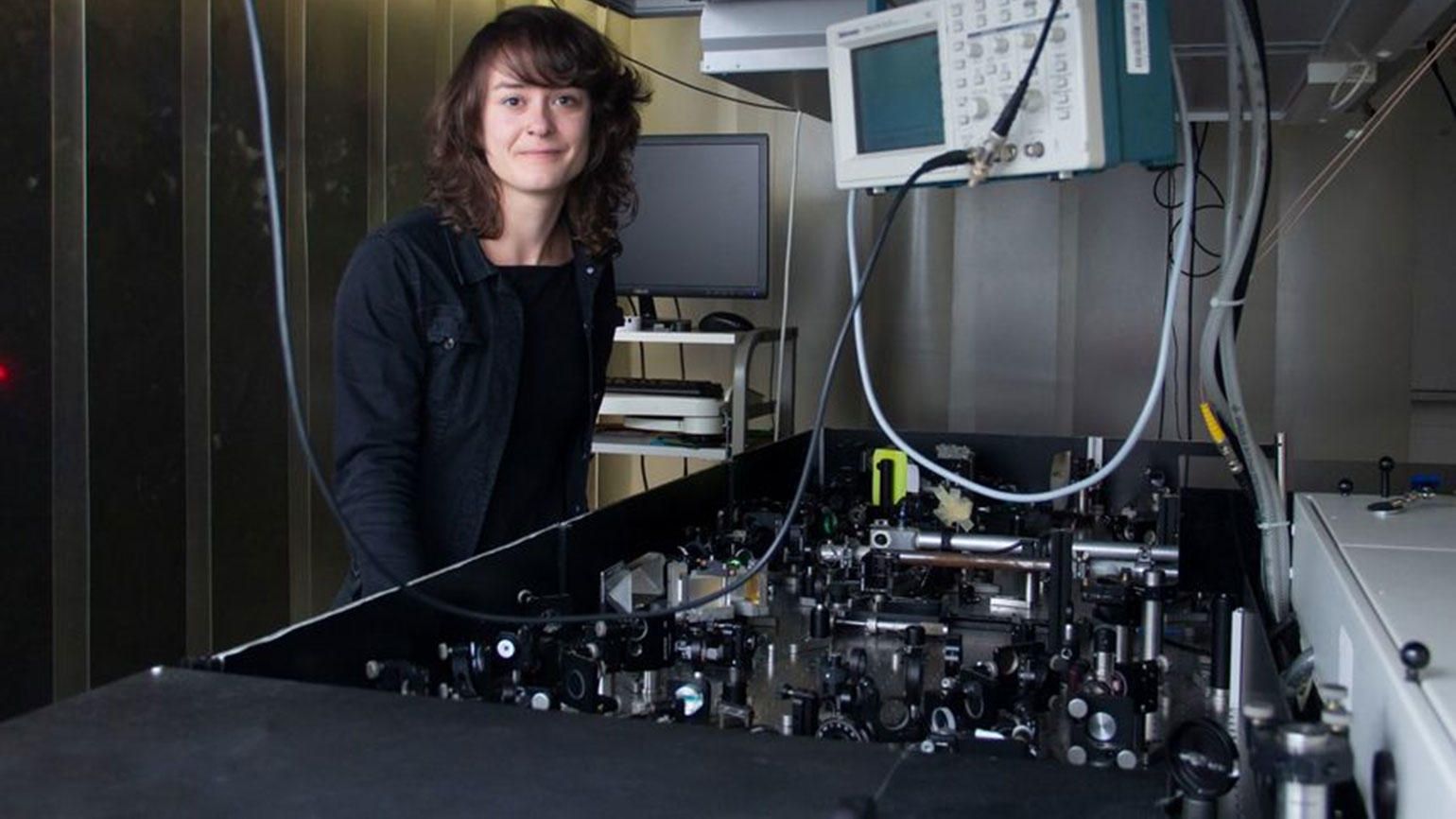 Ed Interest Terahertz Lasers Fig2 Gollner 2 Promo 5ebaf26f36530