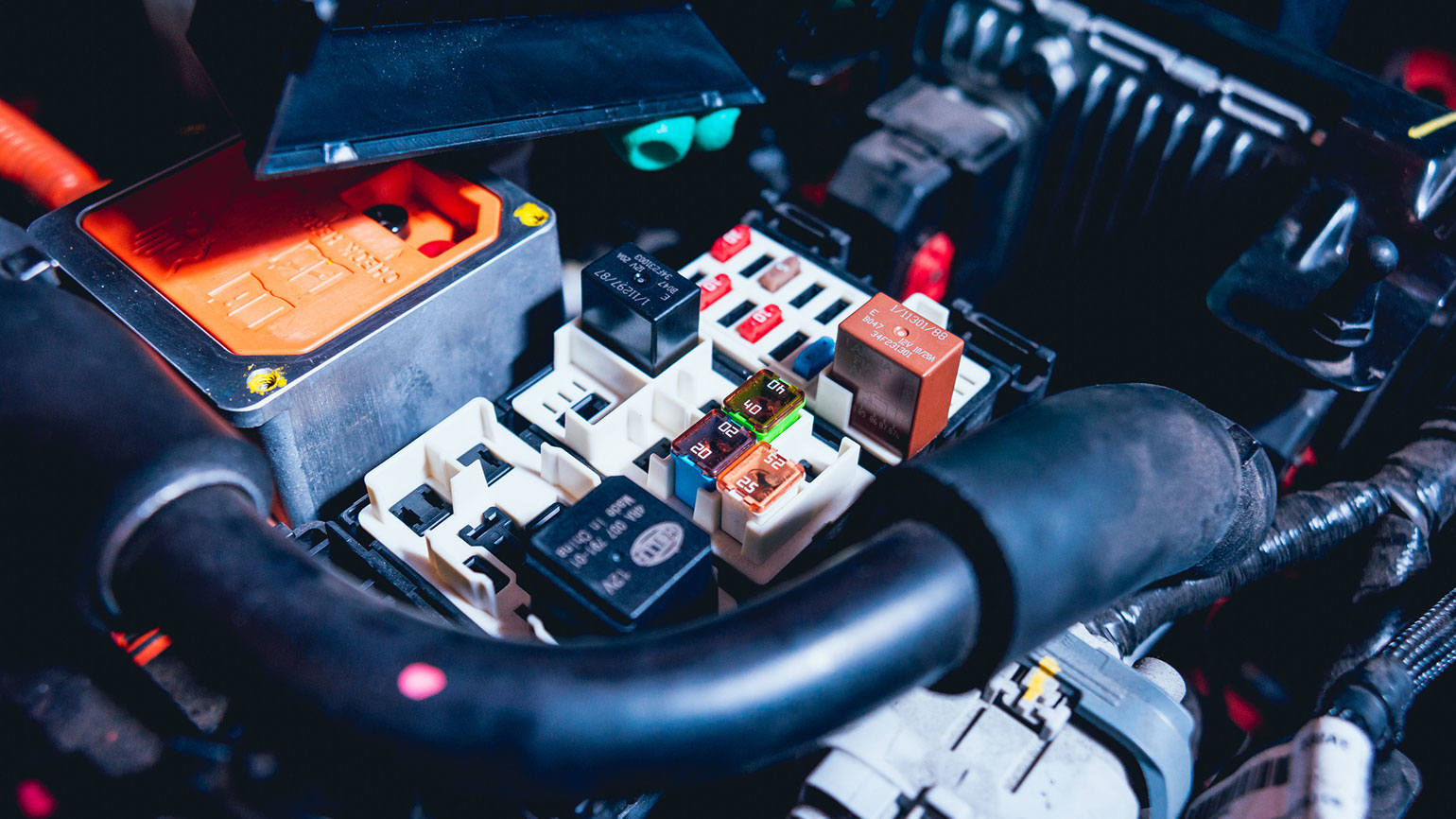 Electric Car Engine Romaset Promo 5f072eda45e3b