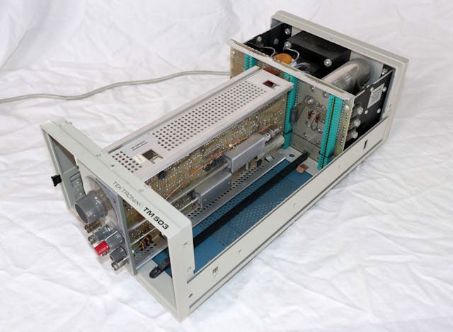 The Tektronix Function Generator Teardown | Electronic Design The Tektronix Function Generator Teardown | Electronic Design