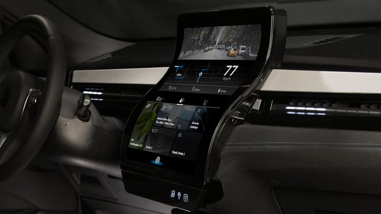 3. An S-shaped, touch-enabled center unit consisting of twin 12.1-in. OLCDs has been integrated into the Novares demo car Nova Car #2. (Source: Novares)
