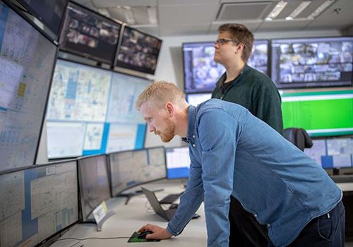 85699bda93faadd8 800x800ar