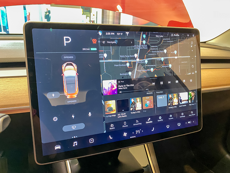 Automotive Touchscreen Web