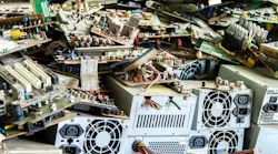 Electronics Junk 499432485