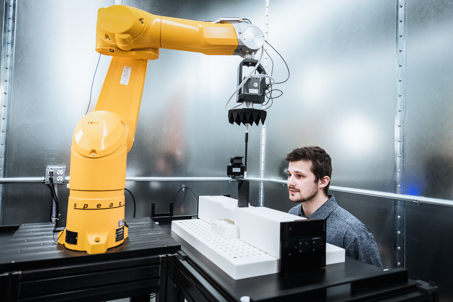 Fig 10 5 G Power Density Rf Safety Testing System Set Up 60af9dd7b4173 60d4fbe04ba1b