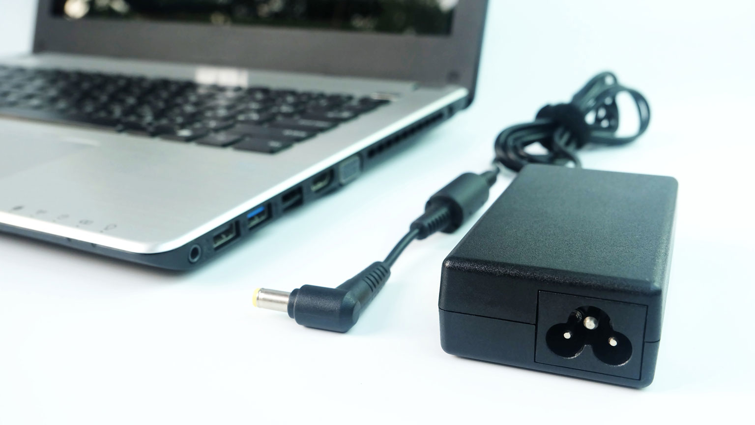 Damrong Rattanapong Dreamstime L 126869615