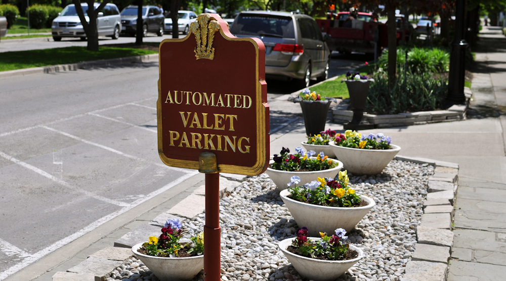 Les Palenik Dreamstime L 14498619 Les Palenik dreamtime L 14498619