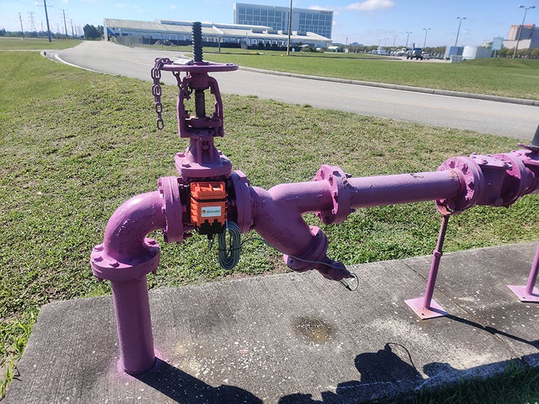 1. Florida&rsquo;s Orange County uses Ayyeka Wavelet devices equipped with Tadiran high-energy LiSOCL2 batteries to manage the distribution of reclaimed water to golf courses, resorts, and homes.