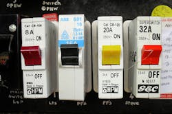 Ed Ltc4249 Circuit Breaker Np Fig1 Left Ed Ltc4249 Circuit Breaker Np Fig1 Left