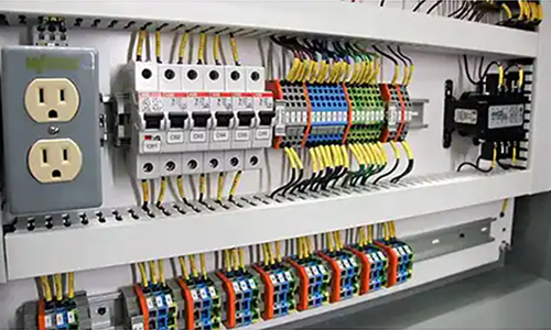 Din Rail如何在工业系统中提供解决方案