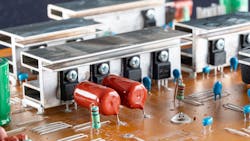 Pcb Board Luchschen Dreamstime L 183244249 1 61b9025c0ab8f Pcb Board Luchschen Dreamstime L 183244249 1 61b9025c0ab8f