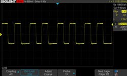 13. Oscilloscope screen capture of a typical MAX20343H HVLX waveform with 125-mA load. 13. Oscilloscope screen capture of a typical MAX20343H HVLX waveform with 125-mA load.