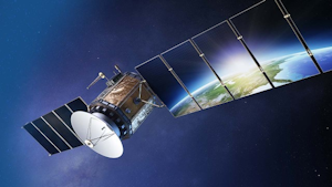 1646174322 Spacesatellitewithearthreflectingpanels