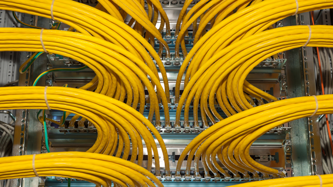 Cables Connectors Large