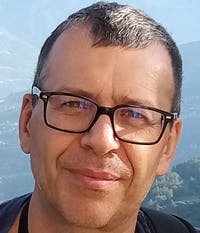 Roberto Maurino Raw Headshot Roberto Maurino Raw Headshot