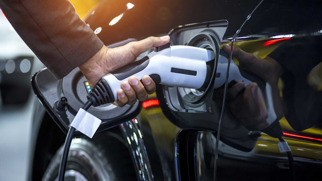 Electric Car Virojt Changyencham Dreamstime L 120948123