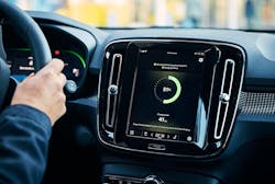Shown is the in-vehicle interface during wireless charging at over 40 kW. (Source: Volvo Car) Shown is the in-vehicle interface during wireless charging at over 40 kW. (Source: Volvo Car)