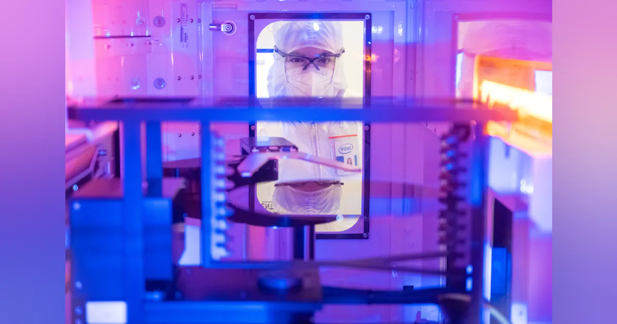 Intel Invests $3 Billion in D1X Fab to Regain Technology Edge ...