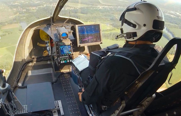 Fig2 220629 News Mod Beta Test Flight Cockpit