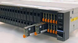 3. E1.S 9.5-mm SSDs are targeted for small footprint systems. 3. E1.S 9.5-mm SSDs are targeted for small footprint systems.