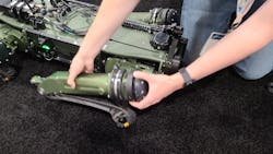 3. The legs of the robot have three degrees of freedom with 12 different joints that pivot in real-time. 3. The legs of the robot have three degrees of freedom with 12 different joints that pivot in real-time.