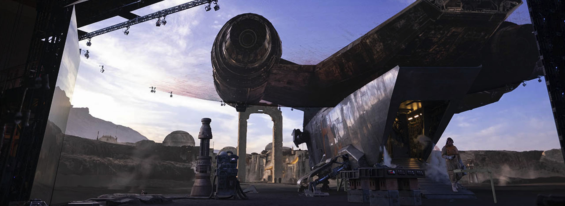 3. Industrial Light and Magic helped with the latest incarnation of the series, the Mandalorian. It used large screens instead of green screens, allowing the actors to see the environment they were involved with instead of having to imagine it.