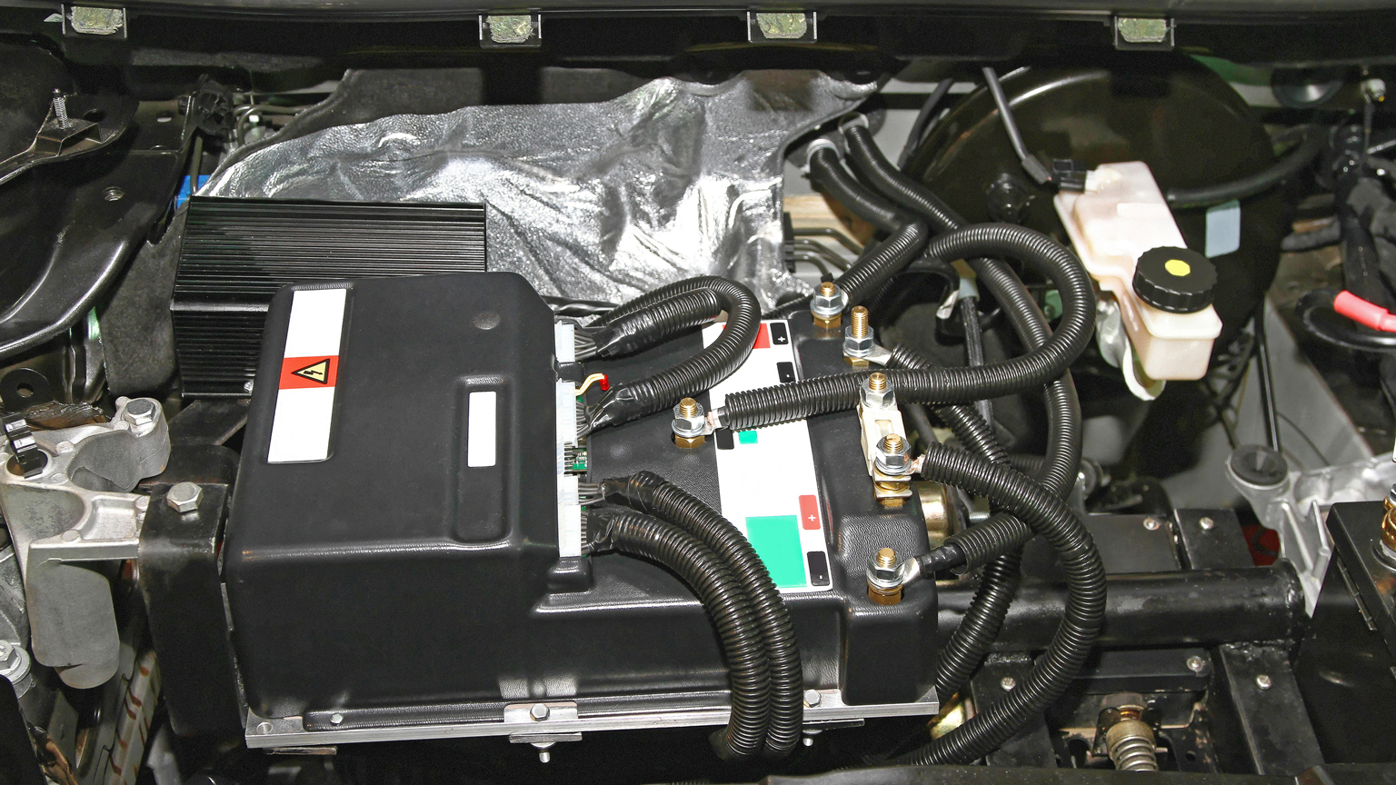 Electric Motor Dreamstime Baloncici 61664434 646bd543e80f7