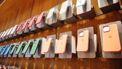 Iphone Dreamstime M 230976023 6477647b354dc Iphone Dreamstime M 230976023 6477647b354dc